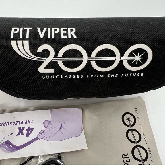 Pit Viper 2000’s Baseball Sunglasses White Yellow Carrying Case - Picture 7 of 9